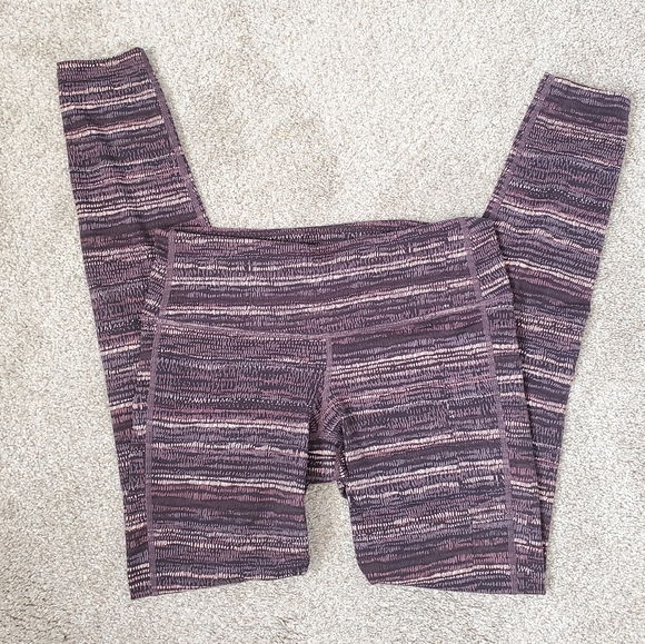 Athleta Pants - Athleta leggings